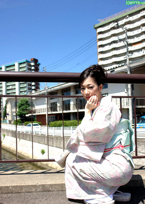 Japanese Aya Hamasaki Sexdose Download Bokep jpg 4