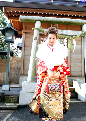 Japanese Kimono Urara Hair Confidential Desnuda