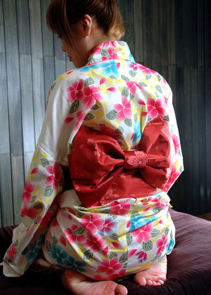 Japanese Mai Fujiwara Squeezing Unlimetd Photo jpg 4