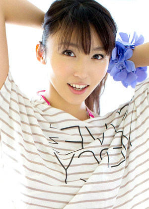Japanese Risa Yoshiki Mujeres Free Download jpg 12