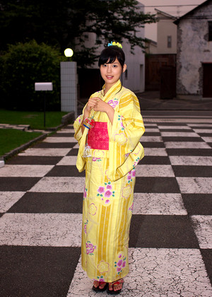 Japanese Tsukasa Aoi Model Imags In