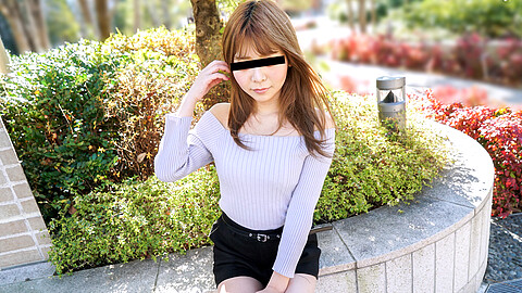 Hana Takasaki Shaved Pussy