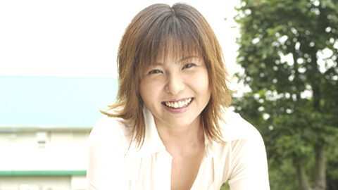 Shiori Kamiya Housewife Mature Woman