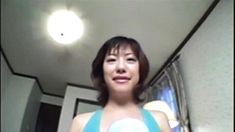 Yui Yokoyama 巨乳