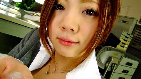 Iroha Kawashima Office Lady
